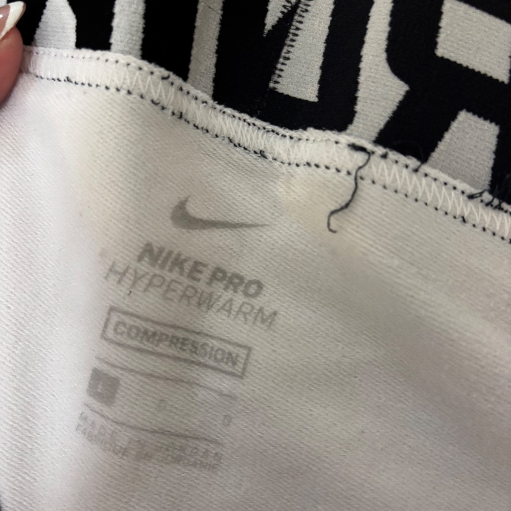 Nike Hyperwarm Compression Leggings - image 2